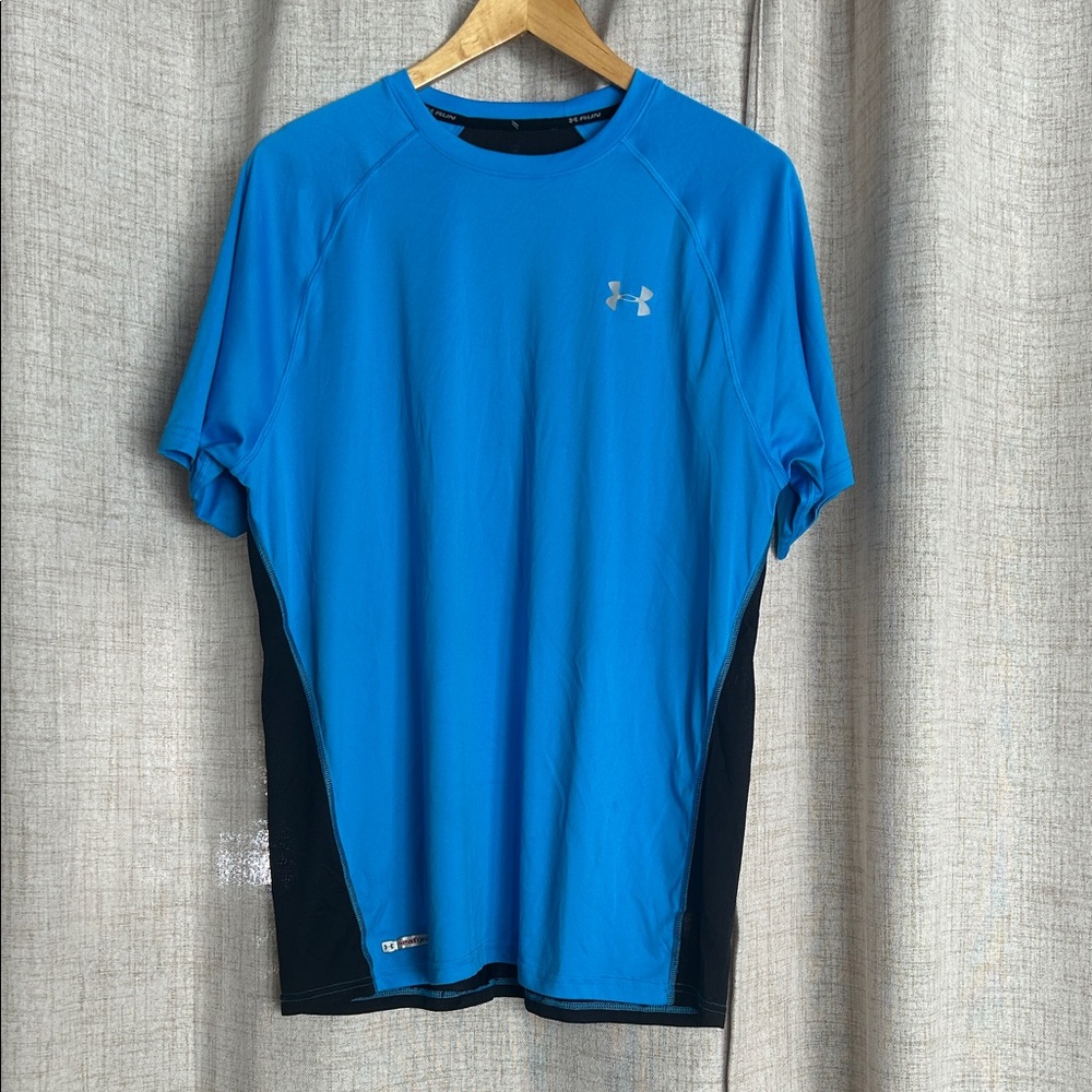 Under Armour Heat gear t-shirt, size Large